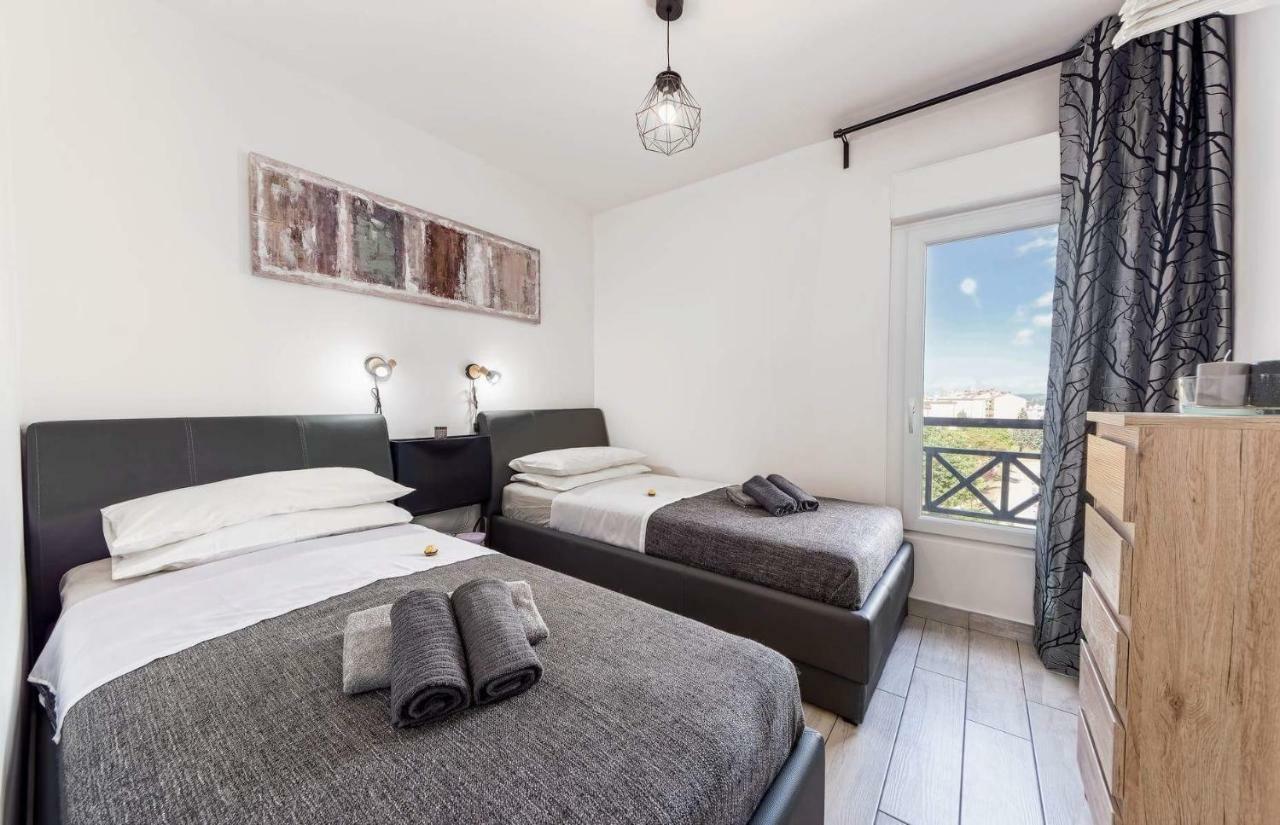 Apartment Rubix Pula Exterior photo